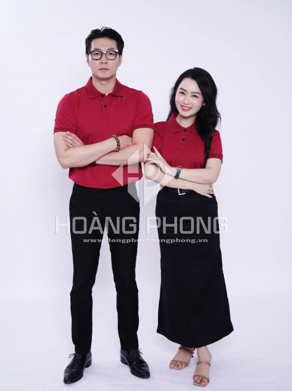 Áo BASIC màu đỏ đô ( Nam - Nữ ) Áo BASIC màu đỏ đô ( Nam - Nữ )